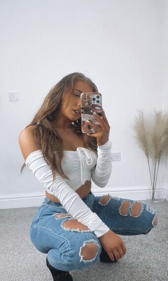 Ariagreyx Nakenläckor OnlyFans Foto 26