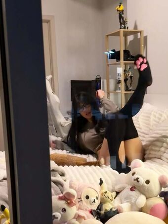 ariwillkillu Nakenläckor OnlyFans Foto 40