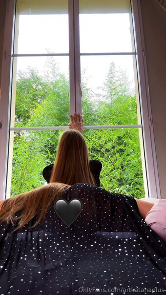 artkatanaplus Nakenläckor OnlyFans Foto 9