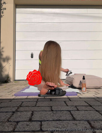 artkatanaplus Nakenläckor OnlyFans Foto 16