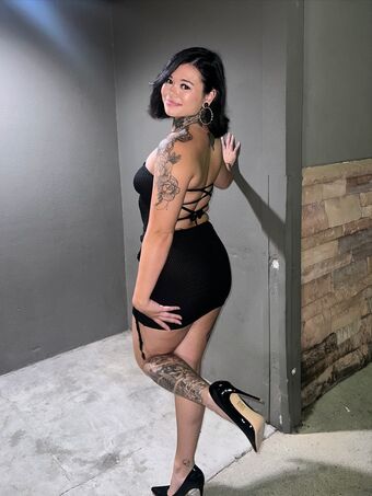 Ash2lit Nakenläckor OnlyFans Foto 1