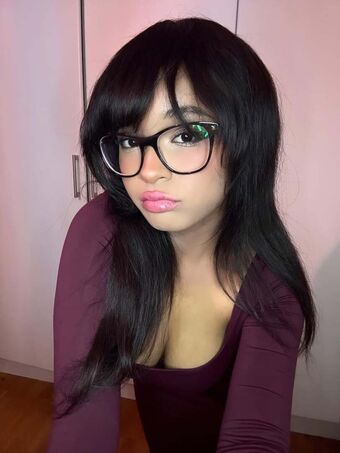 AshantiLoo Nakenläckor OnlyFans Foto 14