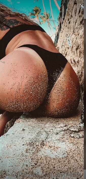Ashleeey Nakenläckor OnlyFans Foto 20