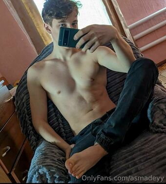 asmadeyy Nakenläckor OnlyFans Foto 30