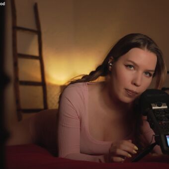 ASMR Mood Nakenläckor OnlyFans Foto 162