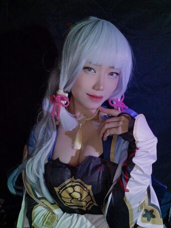 AsterCoser Nakenläckor OnlyFans Foto 36