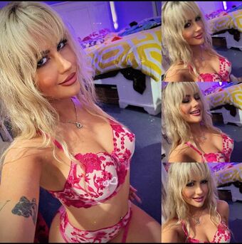Astrid Daniel Nakenläckor OnlyFans Foto 13