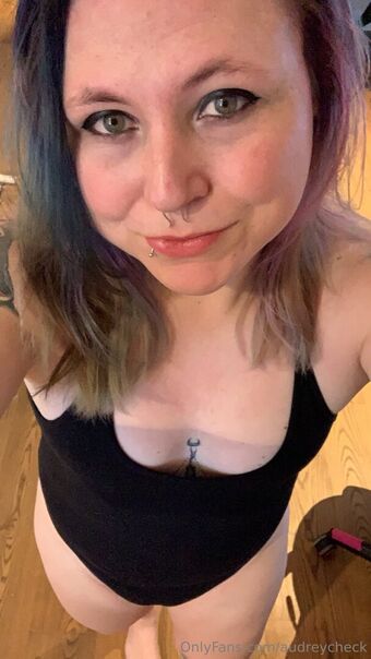 audreycheck Nakenläckor OnlyFans Foto 20