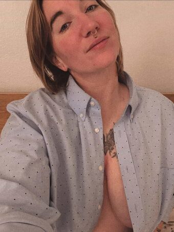 Avalon Nakenläckor OnlyFans Foto 30