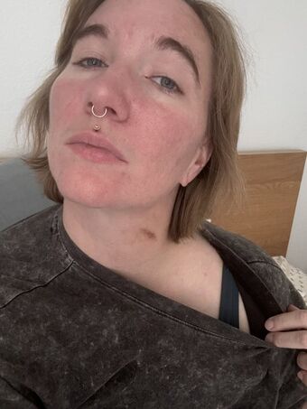 Avalon Nakenläckor OnlyFans Foto 35
