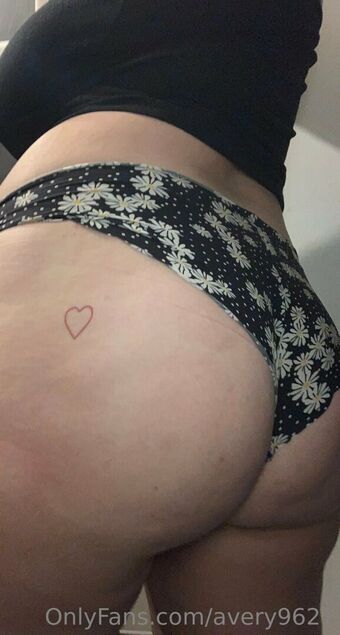 avery9627 Nakenläckor OnlyFans Foto 19