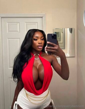 Averybennett Nakenläckor OnlyFans Foto 22