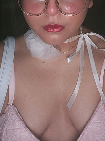 ayesha Nakenläckor OnlyFans Foto 1