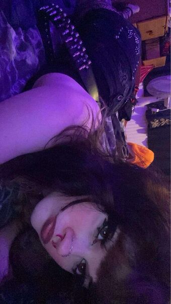 Aymiecore Nakenläckor OnlyFans Foto 11