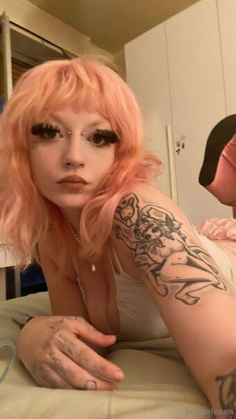 babealexaa Nakenläckor OnlyFans Foto 45
