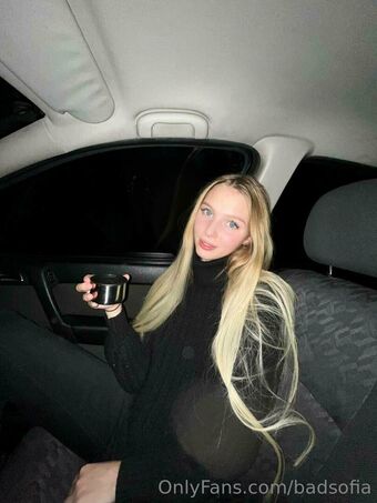 badsofia Nakenläckor OnlyFans Foto 48