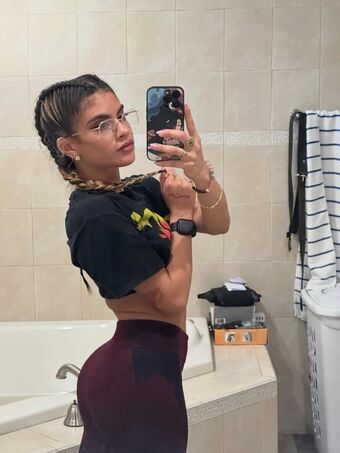 Basedaleja Nakenläckor OnlyFans Foto 69