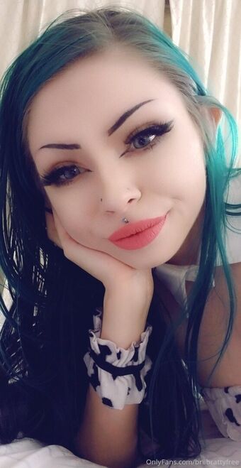 battydoll Nakenläckor OnlyFans Foto 40