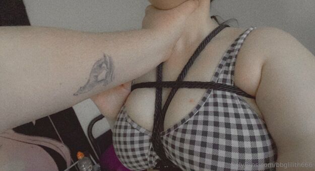 bbglilith666 Nakenläckor OnlyFans Foto 1