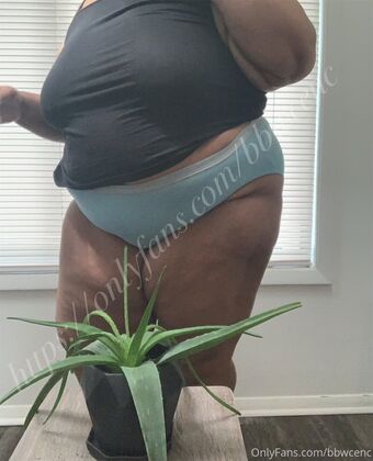 bbwcenc Nakenläckor OnlyFans Foto 9