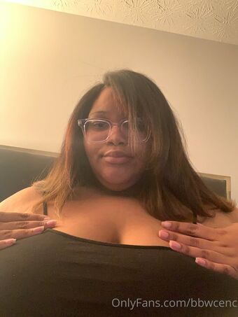 bbwcenc Nakenläckor OnlyFans Foto 19