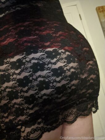 bbwdbrooke Nakenläckor OnlyFans Foto 16