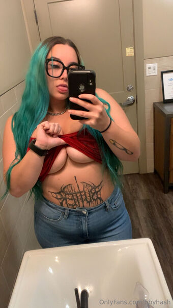 bbyhash Nakenläckor OnlyFans Foto 23