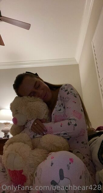 beachbear428 Nakenläckor OnlyFans Foto 11