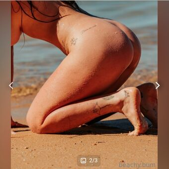 beachy.bum Nakenläckor OnlyFans Foto 9