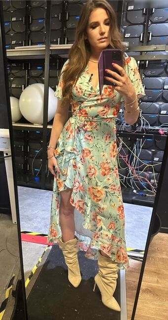 Beate Igel Nakenläckor OnlyFans Foto 22
