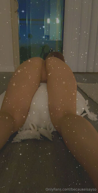 becauseisayso Nakenläckor OnlyFans Foto 8