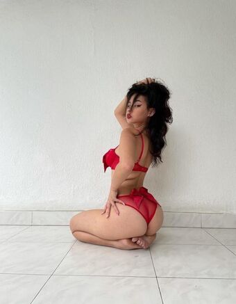 Beforeiko Nakenläckor OnlyFans Foto 26
