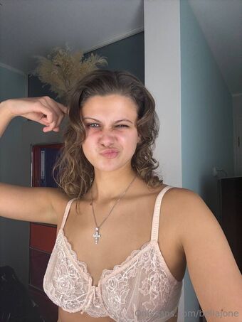 bellajone Nakenläckor OnlyFans Foto 18