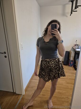 bellareved Nakenläckor OnlyFans Foto 22