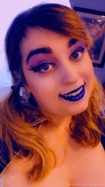 berrychicka Nakenläckor OnlyFans Foto 11