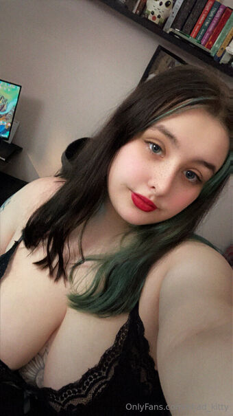 bhad_kitty Nakenläckor OnlyFans Foto 8