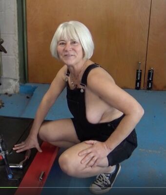 Biker Stuff Nakenläckor OnlyFans Foto 9