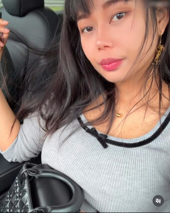 Bilder content Nakenläckor OnlyFans Foto 2
