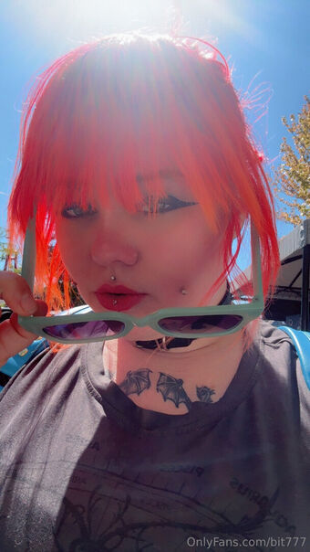 bit777 Nakenläckor OnlyFans Foto 9
