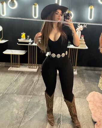 Blankdls Nakenläckor OnlyFans Foto 5