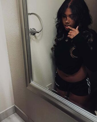 Blasty Nakenläckor OnlyFans Foto 14