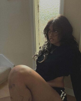 Blasty Nakenläckor OnlyFans Foto 15