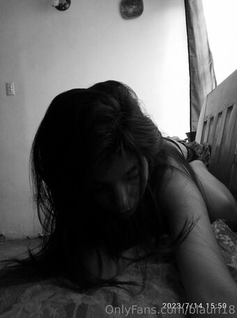 blauri18 Nakenläckor OnlyFans Foto 12