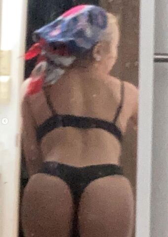 Bleachie Nakenläckor OnlyFans Foto 4