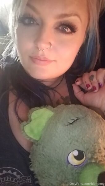 blondeog Nakenläckor OnlyFans Foto 20