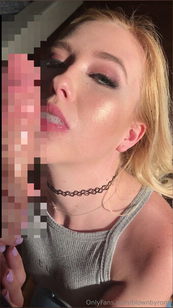 blownbyrone Nakenläckor OnlyFans Foto 36