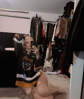 Bludaisy Nakenläckor OnlyFans Foto 12