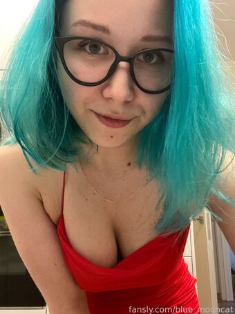 Blue_Mooncat
