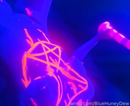 BlueHuneyDew