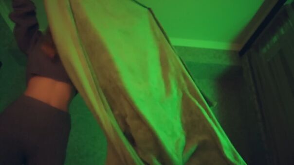 Bluewhisper Nakenläckor OnlyFans Foto 6